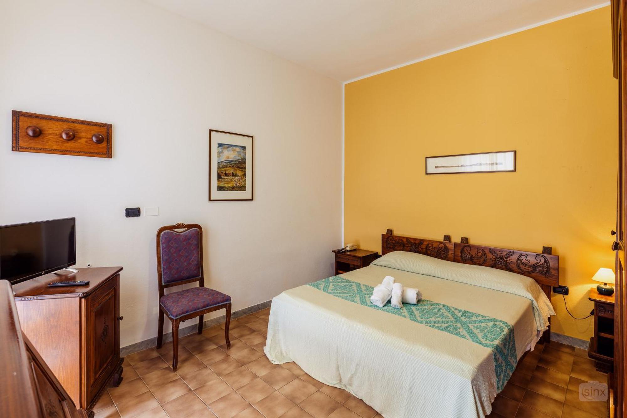 Malaspina Hotel & Resort Боза Екстер'єр фото