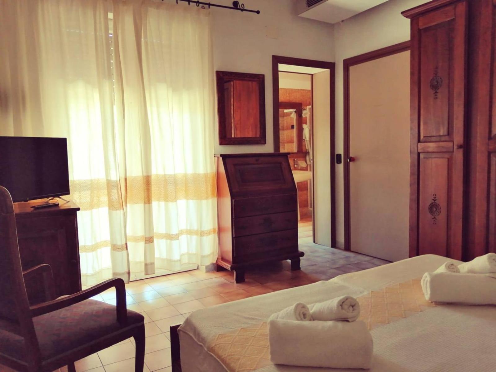 Malaspina Hotel & Resort Боза Екстер'єр фото