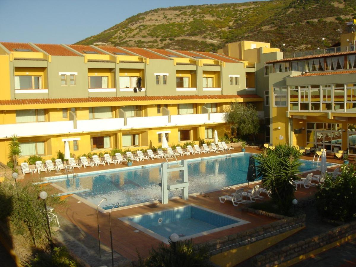 Malaspina Hotel & Resort Боза Екстер'єр фото