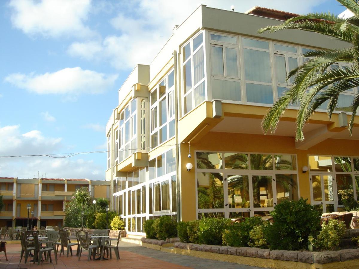 Malaspina Hotel & Resort Боза Екстер'єр фото